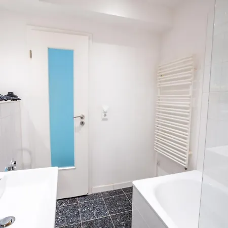 Apartment Komplette 2 Zentral Neben Oktoberfest Munich